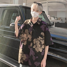 黑色