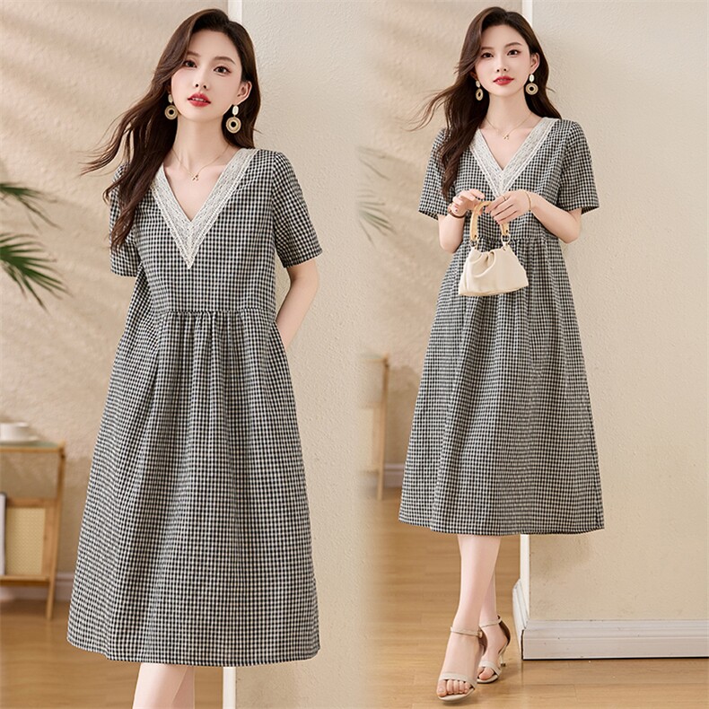 复古时尚休闲格子连衣裙女2025夏季新款V领蕾丝拼接宽松显瘦裙子，女装连衣裙，姿衣坊