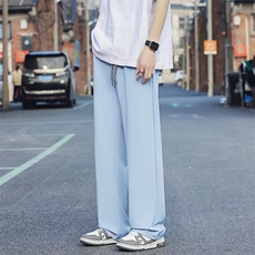 湖蓝色