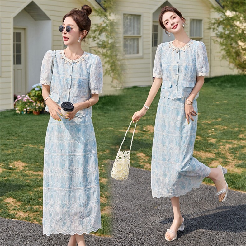 小香风刺绣蕾丝短袖套装裙女夏2025新款气质修身时尚半身裙两件套，女装套装/套裙，丽美静依