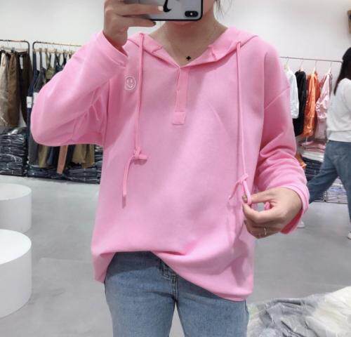 笑脸小衫现货，女装，魅力布梵