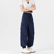 藏青色