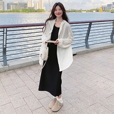 韩系风格穿搭黑色连衣裙女春秋2025年新款炸街小众设计感连帽裙子，女装连衣裙，2C272