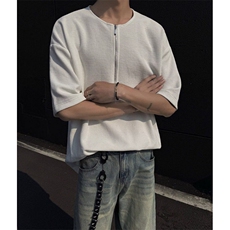 白色