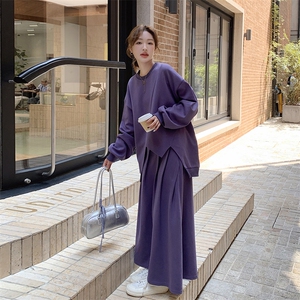 韩系紫色休闲运动卫衣套装裙女秋季高级感ootd穿搭减龄流行爆款图片