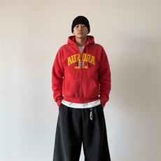 红色