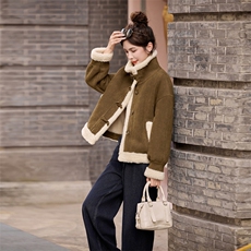 2025年冬季时尚潮流宽松型驼绒立领单排多扣，女装羊羔毛/颗粒绒，秀美人生