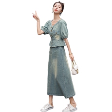 2023年夏季新款女装时尚休闲减龄上衣加半裙牛仔套装，女装套装/套裙，韩蜜菓