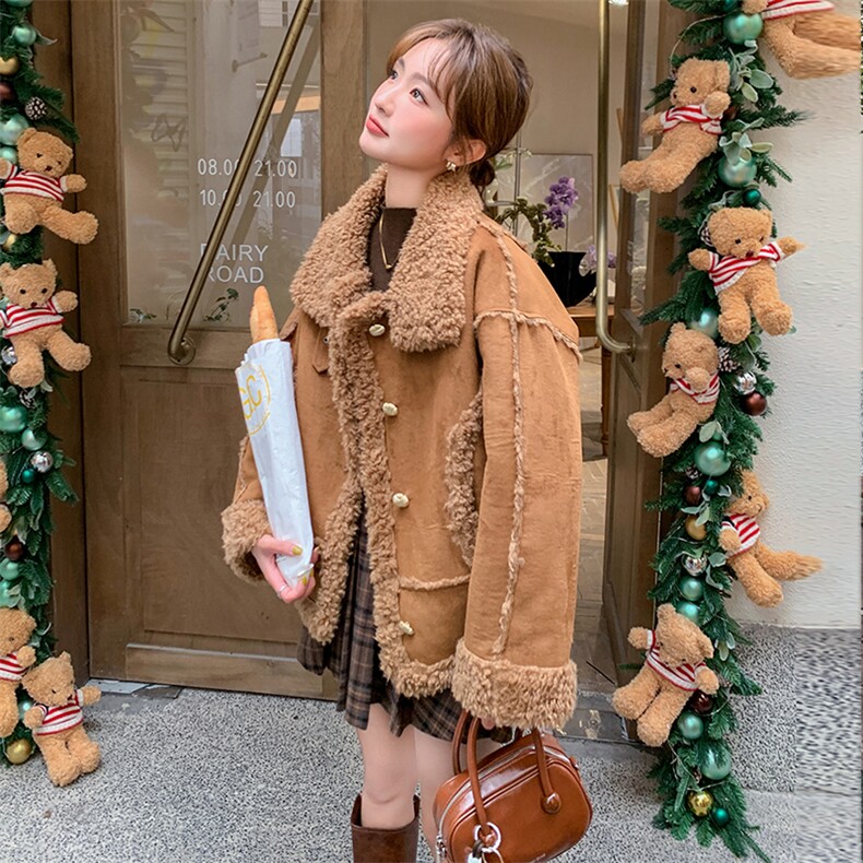 2024冬季新款高级感皮毛一体外套女短款小个子设计落肩毛茸茸上衣,女装羊羔毛/颗粒绒,流量+
