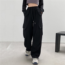 2024秋季新款美式工装卫裤女宽松休闲复古红色束脚运动阔腿裤潮，女装休闲裤，梦白服饰厂
