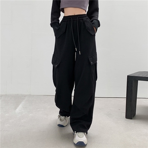 2024秋季新款美式工装卫裤女宽松休闲复古红色束脚运动阔腿裤潮图片