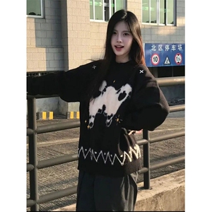 气质卡通小羊提花黑色毛衣女秋冬季宽松显瘦圆领针织衫 M3302图片