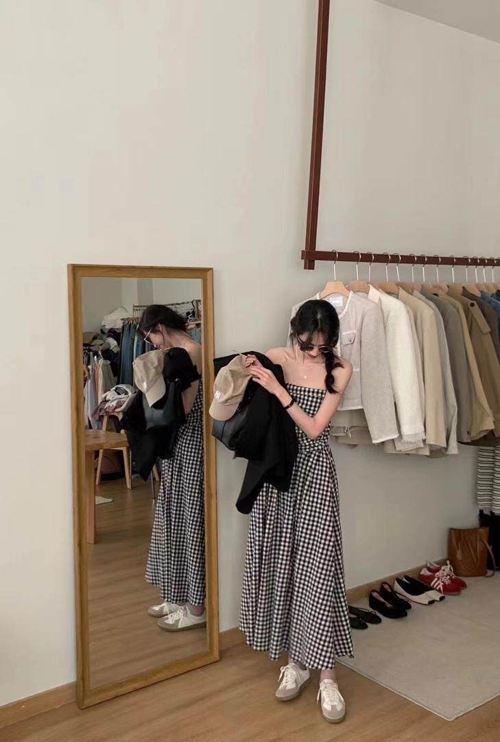 卖了几万条的抹胸连衣裙，抹胸，唇蔻