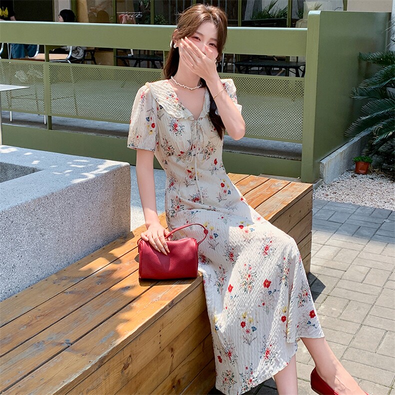 2025夏季新款法式复古彩花显瘦短袖气质优雅碎花韩系百搭连衣裙女,女装连衣裙,玖莱伊
