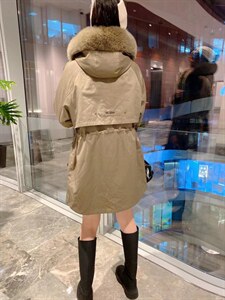 爱美欧 现货  收腰派克服图片