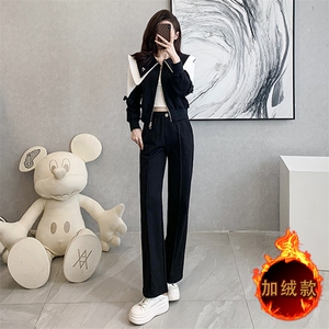 女秋冬加绒加厚新款运动服阔腿裤两件套图片