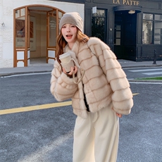 现货210-7702-P185-K268水貂立领皮毛一体外套女士，女装羊羔毛/颗粒绒，韩蜜菓