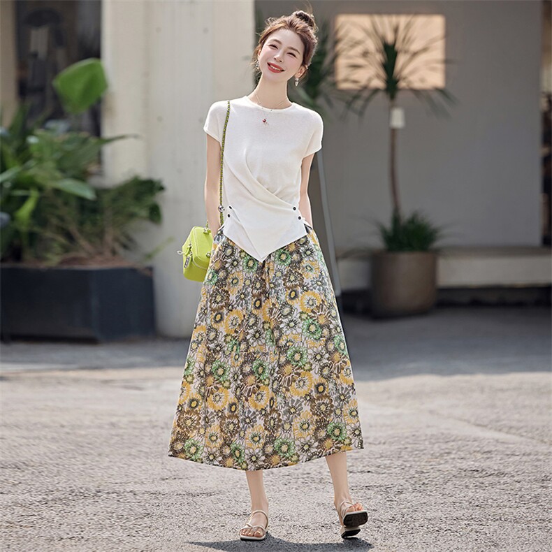 轻熟风休闲连衣裙套装女2025夏季新款气质短袖碎花半身裙子两件套,女装套装/套裙,微微衣阁