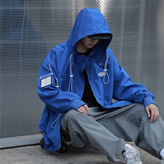 蓝色