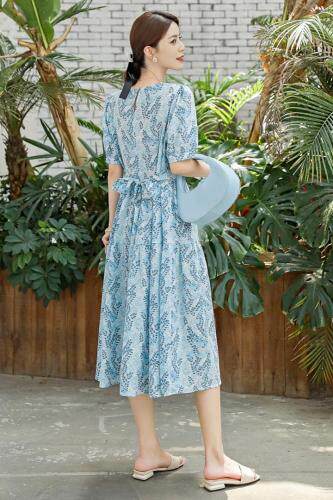 现货韩版碎花连衣裙，女装连衣裙，秋水伊人