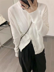 薄款衣服女圆领毛衣外套短款针织开衫长袖内搭打底衫图片