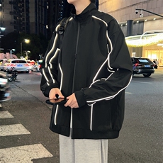 黑色