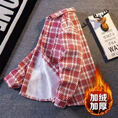 红色
