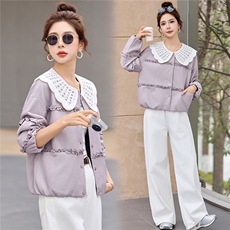 2026年春季新款时尚减龄韩系花边大翻领撞色百搭皮衣外套，女装短外套，奕薇雅