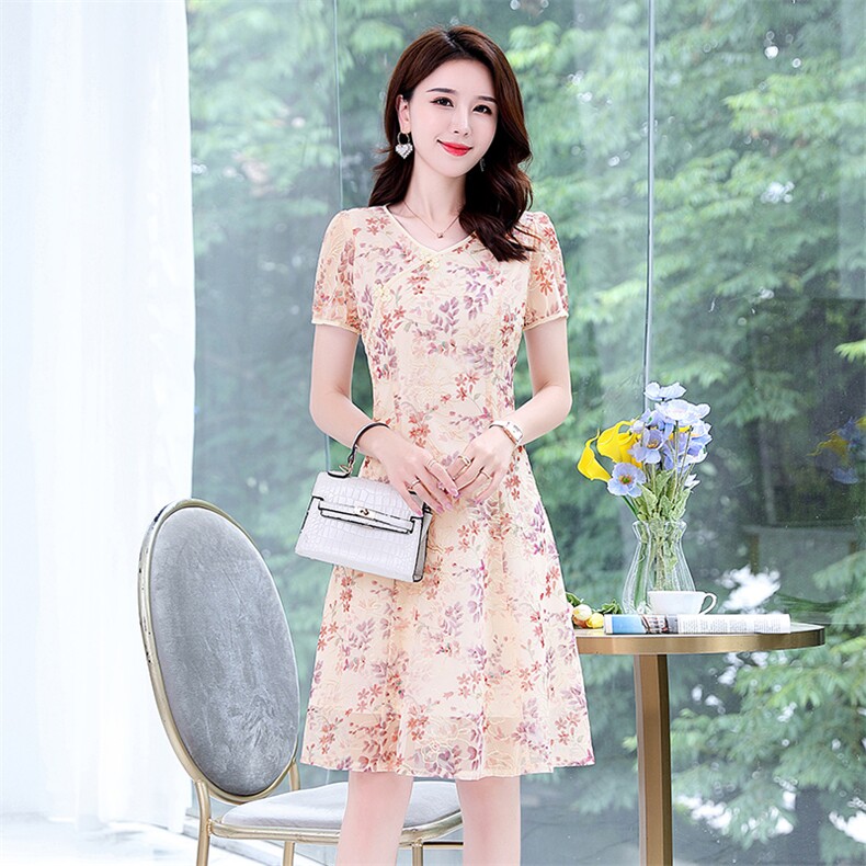 2023年夏季新款时尚气质印花连衣裙，女装连衣裙，鑫鑫美