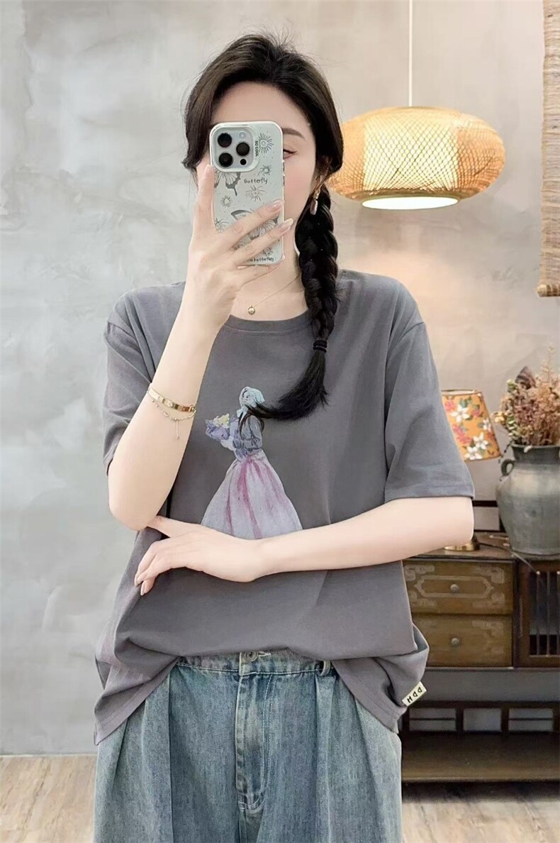 粉裙子美女图案短袖2025简约百搭,女装T恤,湘姗