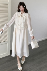 现货--2025年秋季米白色两件套裙P145K208，女装套装/套裙，帛锦泉