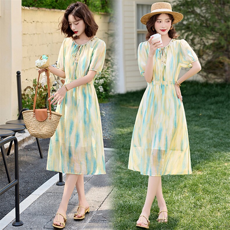 2025夏装新款简约气质优雅系带圆领短袖撞色扎染印花天丝连衣裙女，女装连衣裙，魅丽静蓝