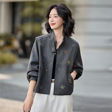 高级灰立领刺绣毛呢外套女短款时尚夹克上衣2026年春季新款夹克衫，女装短外套，梦懿尔