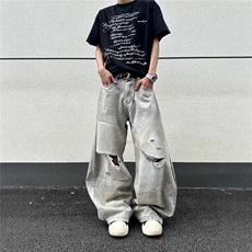 灰色