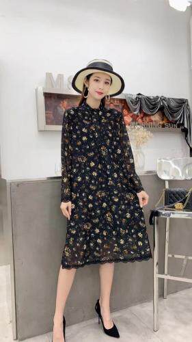 春装连衣裙，女装连衣裙，英蝶舞