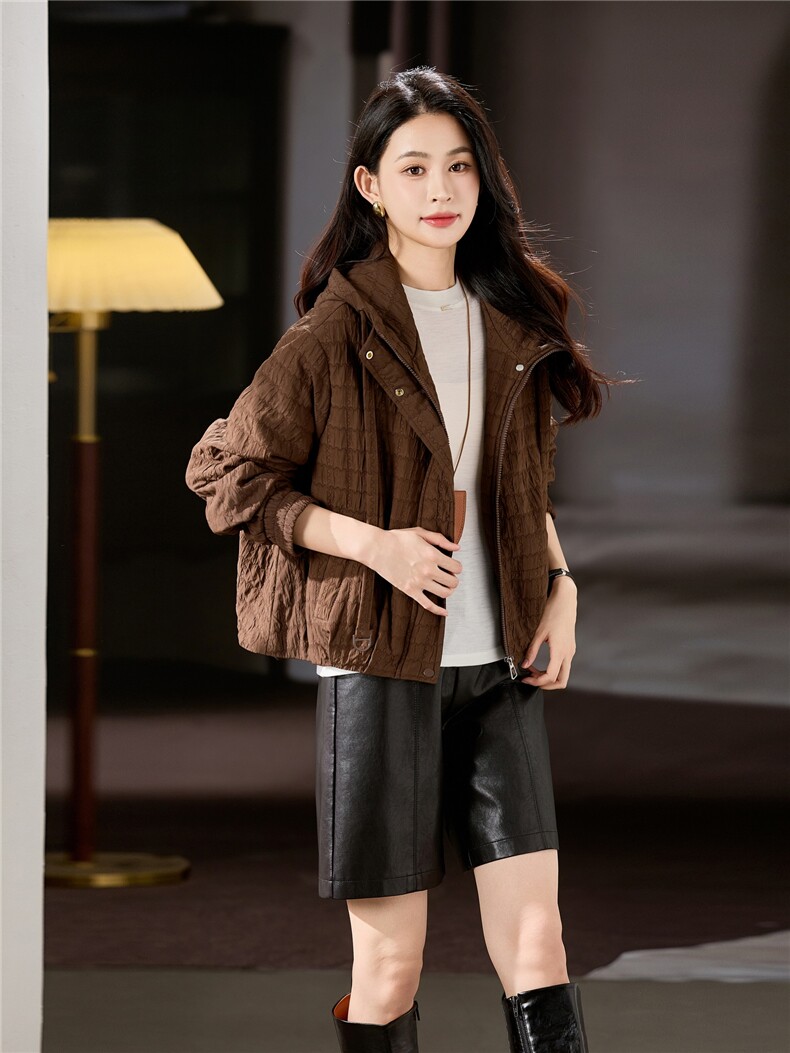 2025冬装新款特殊工艺连帽短款夹棉外套,女装棉衣/棉服,梦芯尔
