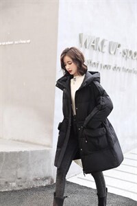 新款羽绒服,女装羽绒服,伊越