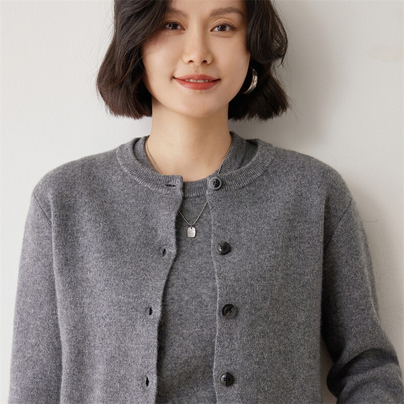 时尚女士背心吊带30%秋冬保暖显瘦无袖针织马甲,女装背心吊带,雪山红莲