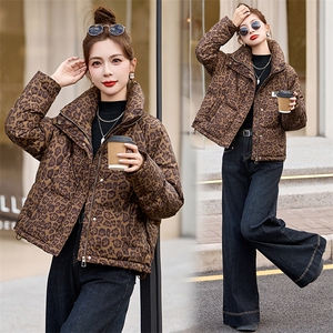 短款羽绒服女2025年冬季新款洋气时髦小个子宽松显瘦加厚保暖外套，女装羽绒服，拾衣