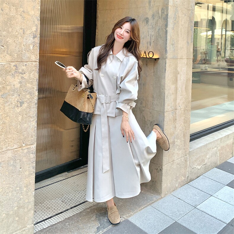 秋季新款已出货风衣套装2C123-1262-P210-K318,女装风衣,2C123