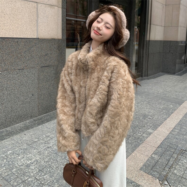卡其色秋冬皮毛一体外套女仿水貂绒休闲上衣2C353--713#P180K268,女装短外套,2C353