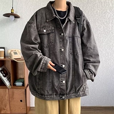 灰色