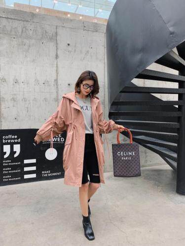 2021款春装欧版风衣，女装风衣，柚格