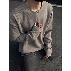 灰色