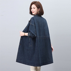牛仔外套女款2024新款爆款春秋大码宽松气质妈妈风衣初秋薄款上衣，女装风衣，希欧阁