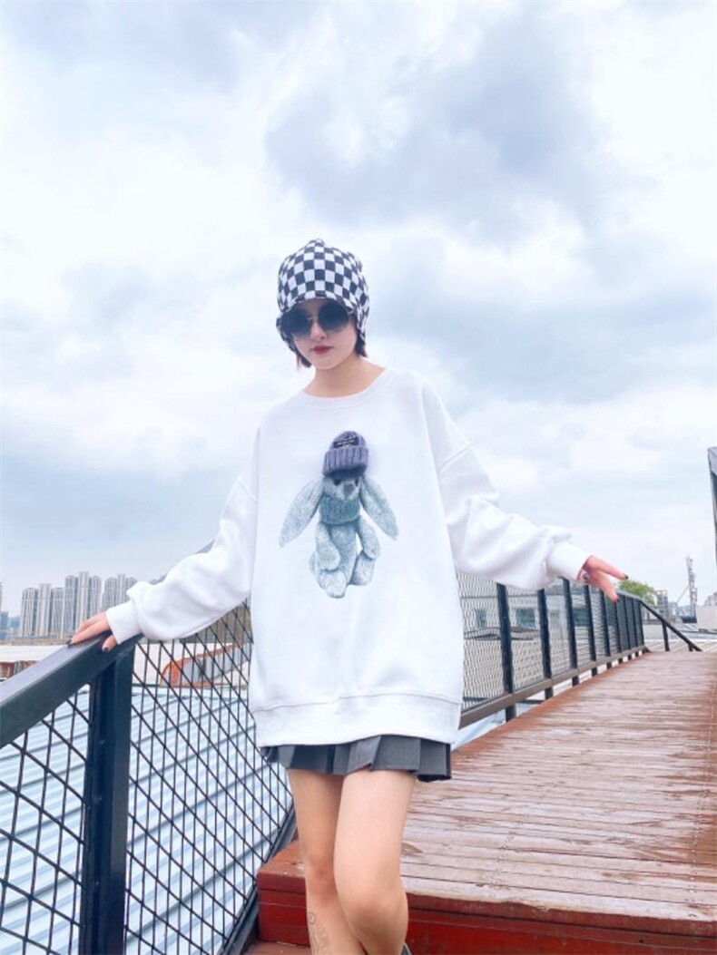 现货2021秋季新款长袖复合简约百搭卫衣，女装卫衣/绒衫，OGENI 欧葛妮