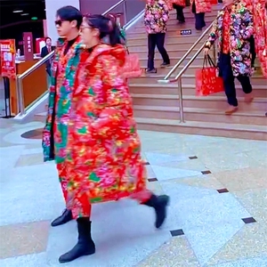 A5男女休闲大码宽松大版长款连帽棉衣外套棉袄保暖防寒团队表演出图片
