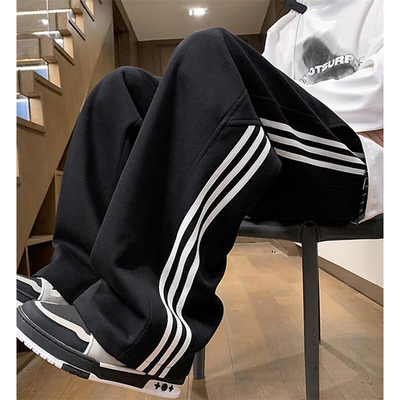 抖音得物高品质26春装重磅潮流运动三条杠宽松直筒休闲卫裤K360，男装休闲裤，电商A486-1