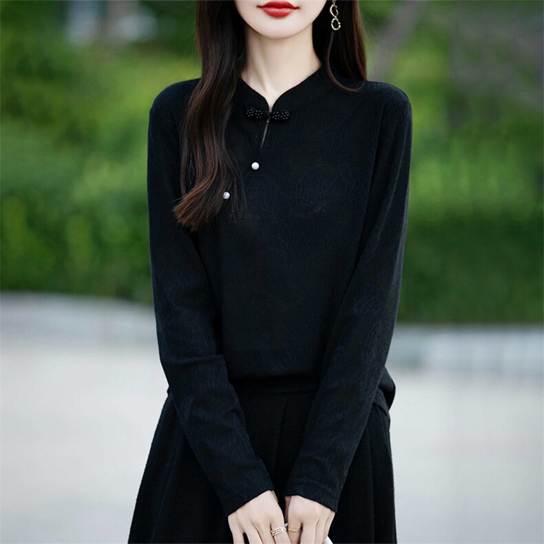 优雅女士秋冬打底衫 纯色简约新中式长袖针织衫图片