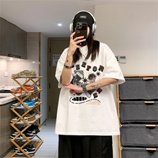 白色